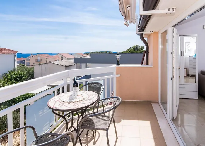 Apartman Nikaroni-3 By Interhome