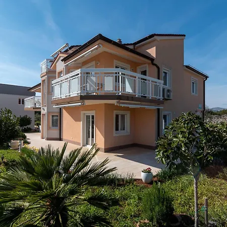 Nikaroni-3 By Interhome Trogir