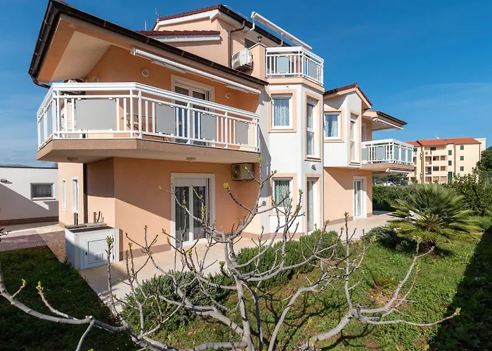 Nikaroni-3 By Interhome Trogir