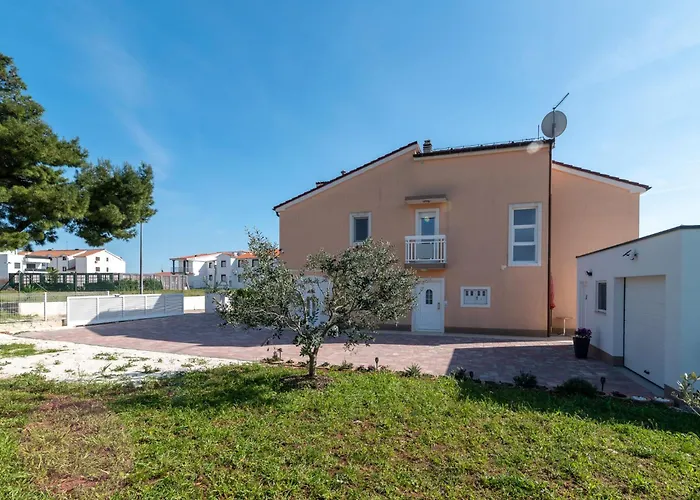 Nikaroni-3 By Interhome Lejlighed *